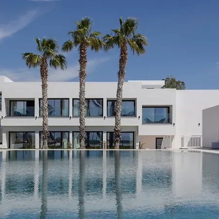 Paphos Hills & By Brown Szálloda 4*