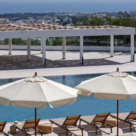 Hotel Hills & By Brown