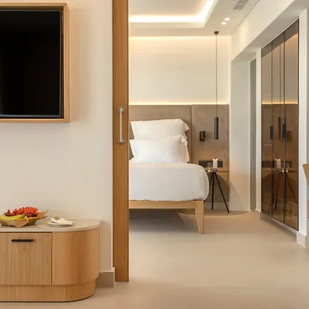 Hotel Hills & By Brown Pafos